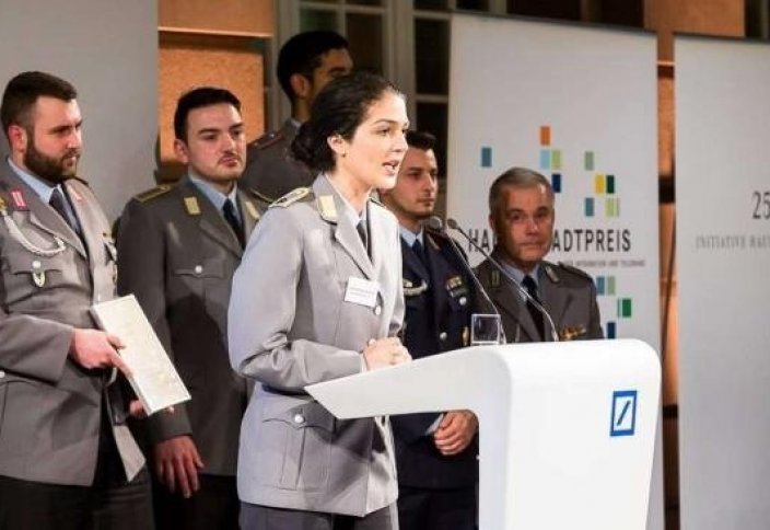 Немка-мусульманка выступила против фанатизма