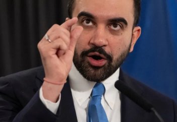 Выполнил ли «мусульманский мэр» свои обещания бедным Нью-Йорка