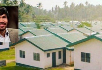 Әйгілі боксшы кедейлерге 1000 үй салып берді