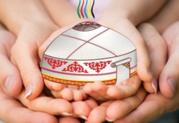 Екі әйелімен бір үйде тұратын қызылордалық жігіттің әңгімесі