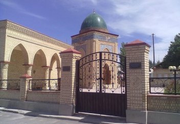 Кем был имам Сарахси?