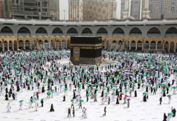 Қажылыққа рұқсатсыз барғандарға айыппұл салынады