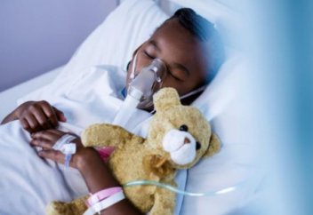 Әлемдегі әрбір 11 баланың 9-ы хирургиялық жәрдемге мұқтаж