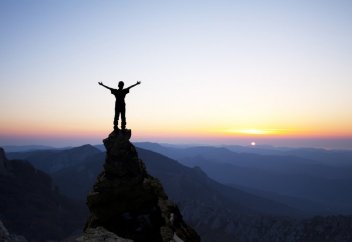 Затруднение дыхания при подъеме вверх