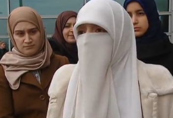 Канада: Новый закон о никабе