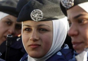 30 женщин приняли в разведку КСА