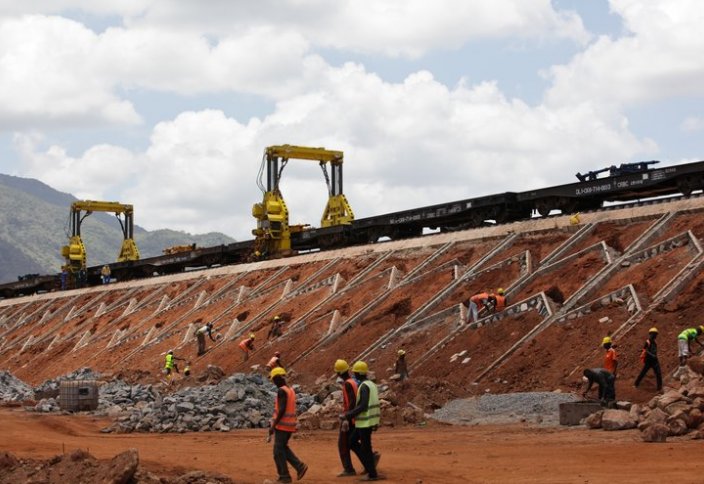Разное: Китай построил в Кении железную дорогу в никуда