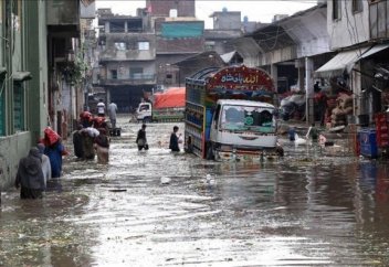Пәкістан осы жылғы табиғи апаттан жалпы ішкі өнімнің 10%-нан айырылды