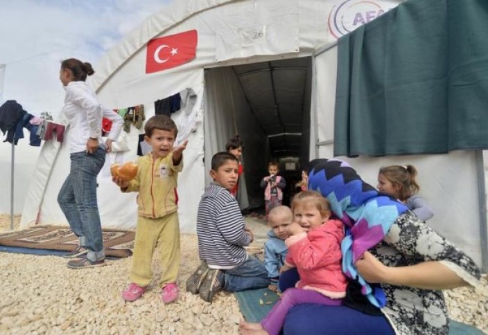 Түркия сириялық босқындарға барынша жағдай жасауда