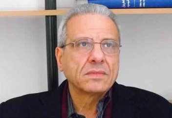 Министр: хиджаб есту қабілетін 30%-ға кемітеді