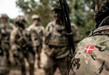 Датчанок ждет призыв в армию по лотерее