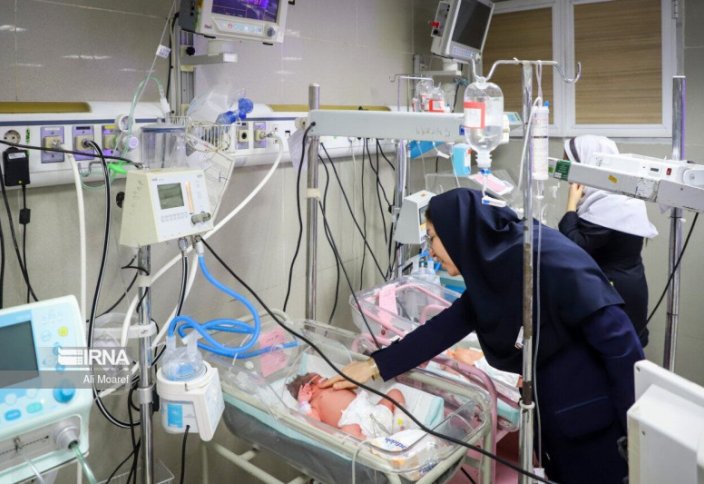 Уровень детской смертности в Иране снижается на протяжении 40 лет