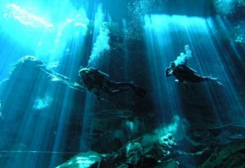 Арабские археологи нашли под водой древний город