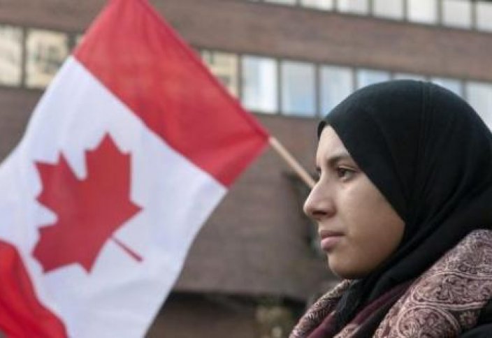 Канада будет принимать более 300 тысяч беженцев ежегодно