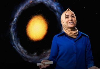 Мусульманка открыла новый вид галактик