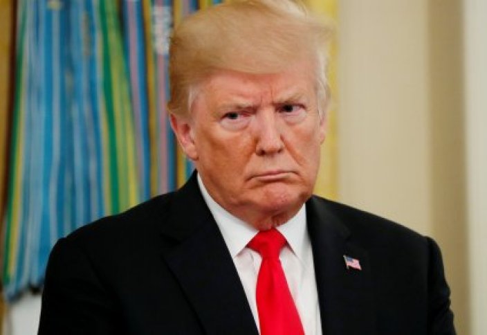 Если меня подвергнут импичменту, рынки обрушатся - Трамп