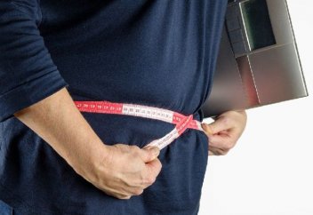 Қарынға майдың байлануына үш себеп әсер етеді