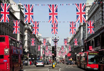 Ұлыбританияда мұсылман мерекелері мемлекеттік деңгейде аталып өтіле ме?