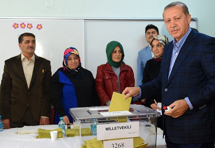Доверие к президенту Тайипу Эрдогану подтверждено выборами