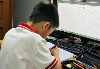 Үй тапсырмасын «үйіп-төгіп» орындататын ата-аналар жазаланады