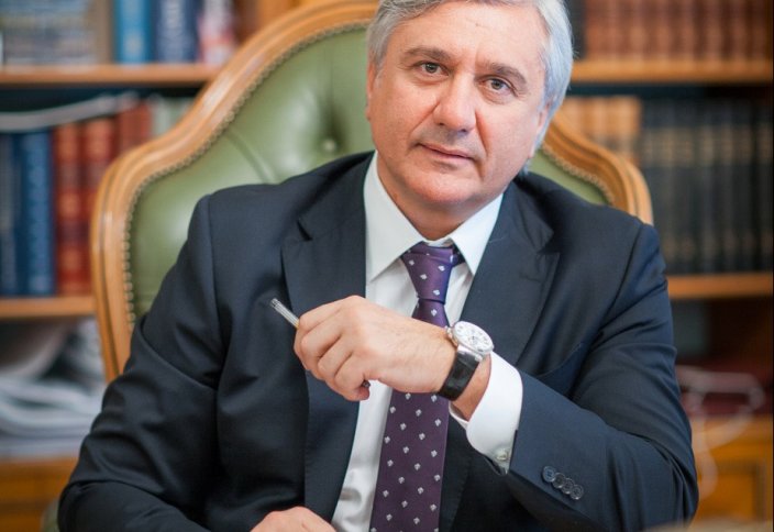 Сенатор Паланкоев – об исламском банкинге как новом веянии в ЦБ