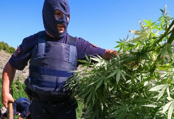 «Грязные деньги здесь решают все»