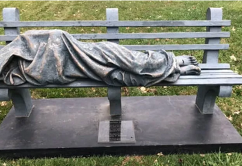 Разные: Из-за памятника Иисусу люди постоянно вызывали полицию