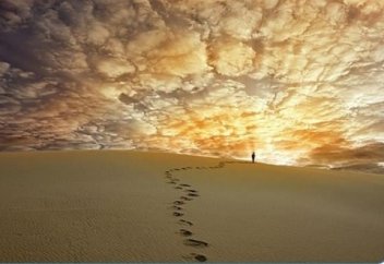 Менен сегіз нәрсе сұралған түрде таң атырдым