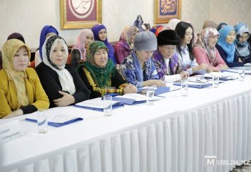 Мусульманок Казахстана защитят от религиозного экстремизма