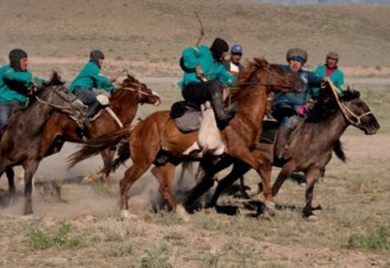 ӨМІР – КӨКПАР     (баллада)