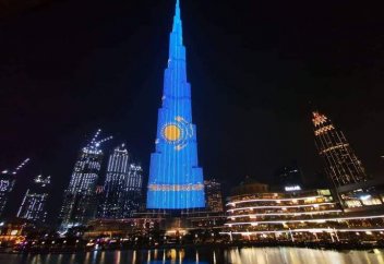 Дубайдағы қазақтар: Отандастарымыздың көбі неліктен БАӘ таңдайды, олар онда немен айналысады