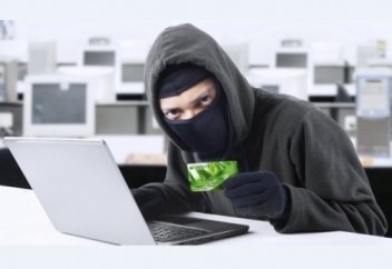 Ғаламтордағы қаржы алаяқтарын қалай анықтауға болады?