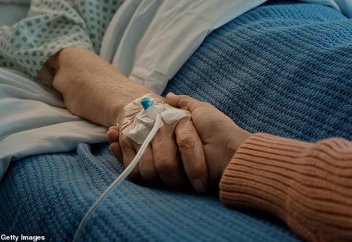 Браки на смертном одре набирают популярность...