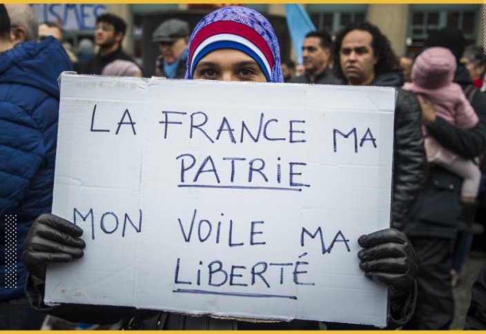 Француженки в хиджабах сталкиваются с вербальным и физическим насилием