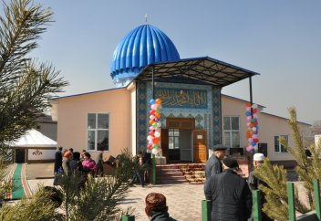 Алматыда жаңа мешіт ашылды (фото)