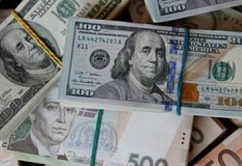 Миру предрекли десятилетие долгового кризиса