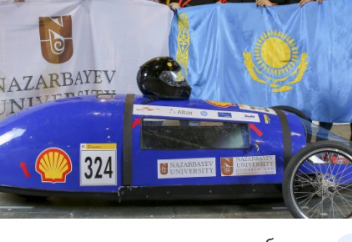 Казахстанские инженеры создали гоночный электромобиль и получили награду в Индонезии