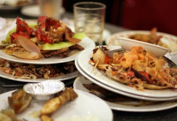 Ысырапқа жол жоқ: арабтар ысырапшылдықпен қалай күреседі