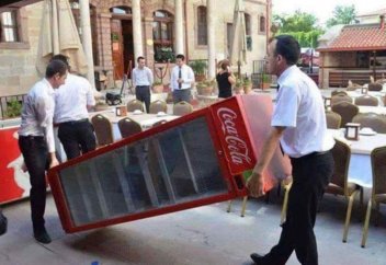 Дәрменсіз наразылық: түріктер сауда соғысына өздері барып килікті ме?