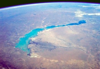 Қытай су жібермей жатыр: Балқаш көлі тартылып қалуы мүмкін