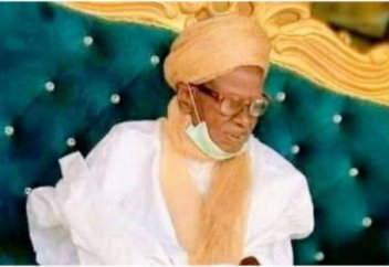 Әлемдегі ең қарт имам дүние салды, артында 290 немересі, 200 шөбересі қалды