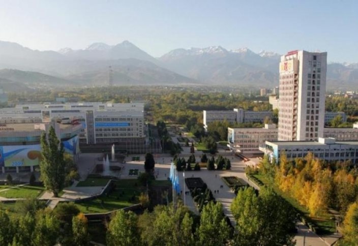 По каким причинам могут закрыть вузы в Казахстане