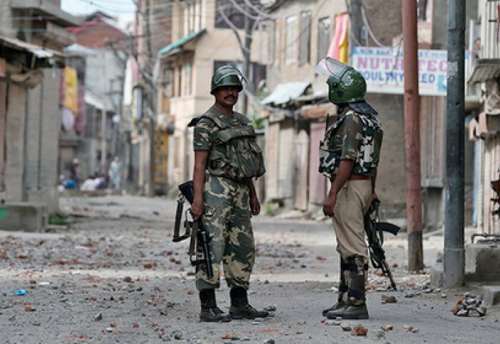 В Индии объяснили отказ от российского оружия в пользу американского