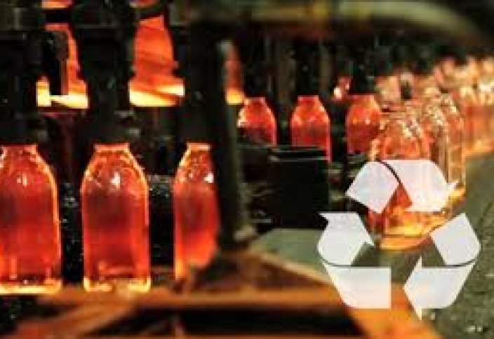 КАК ПЕРЕРАБАТЫВАЮТ СТЕКЛО В АЛМАТЫ (видео)