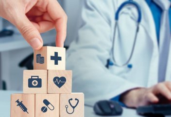 Какие госорганы ответственны за информацию о взносах на ОСМС за счет государства