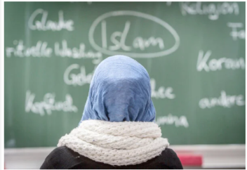 Ислам стал самой популярной религией в начальных школах Вены
