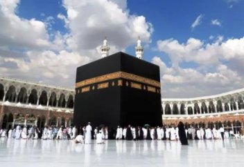 Қасиетті Қағбаның жабындысыз суреті (фото)