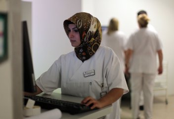 Верующие в современном обществе