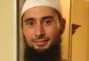 Из монастыря – в ислам