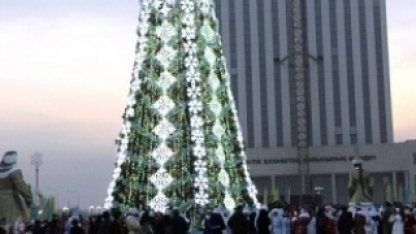 Власти Шымкента отказались от новогоднего оформления города, передав средства в пользу детей-сирот и малоимущих семей